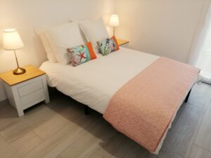 le-piade-location-saisonniere-sete-chambre-double1